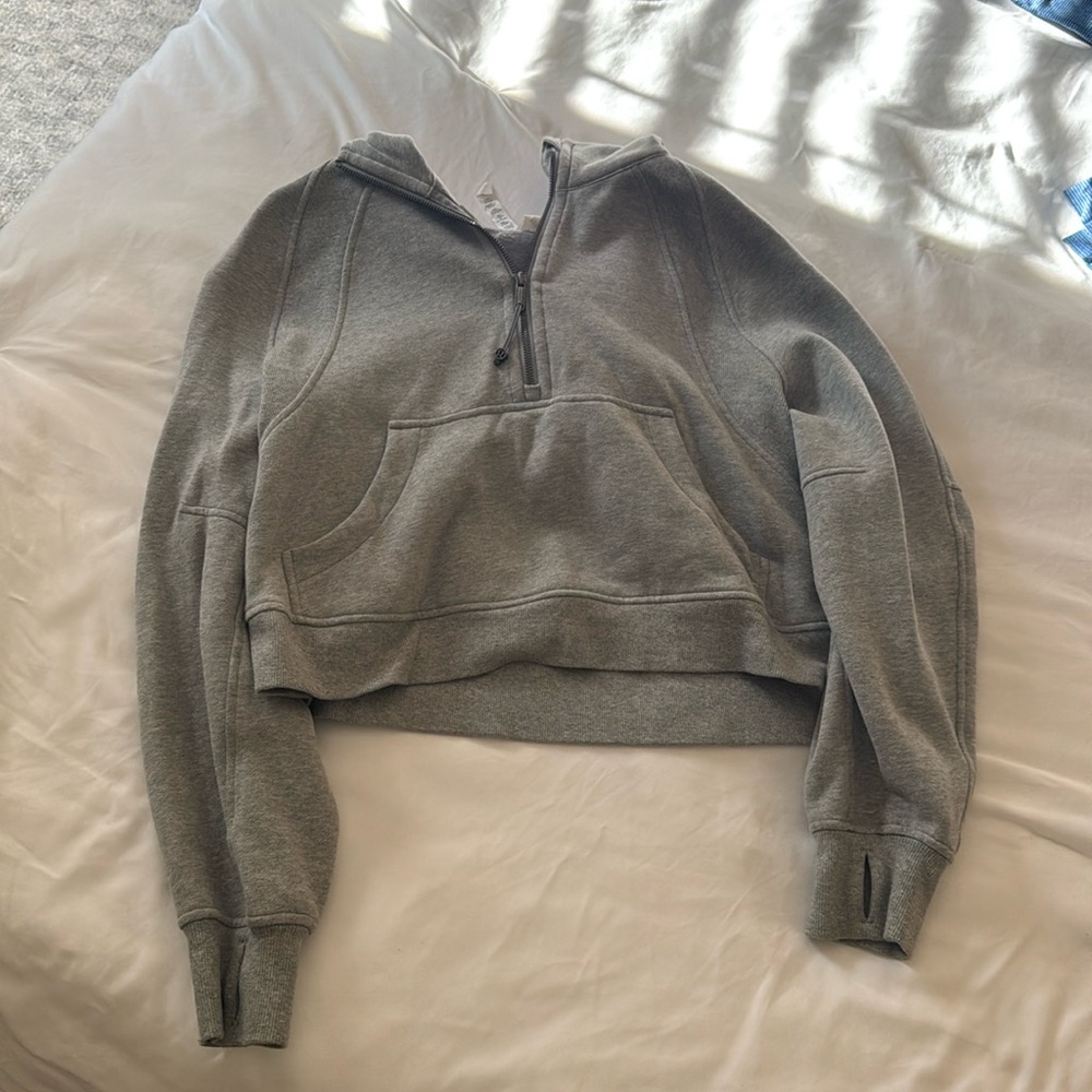 Lululemon Scuba